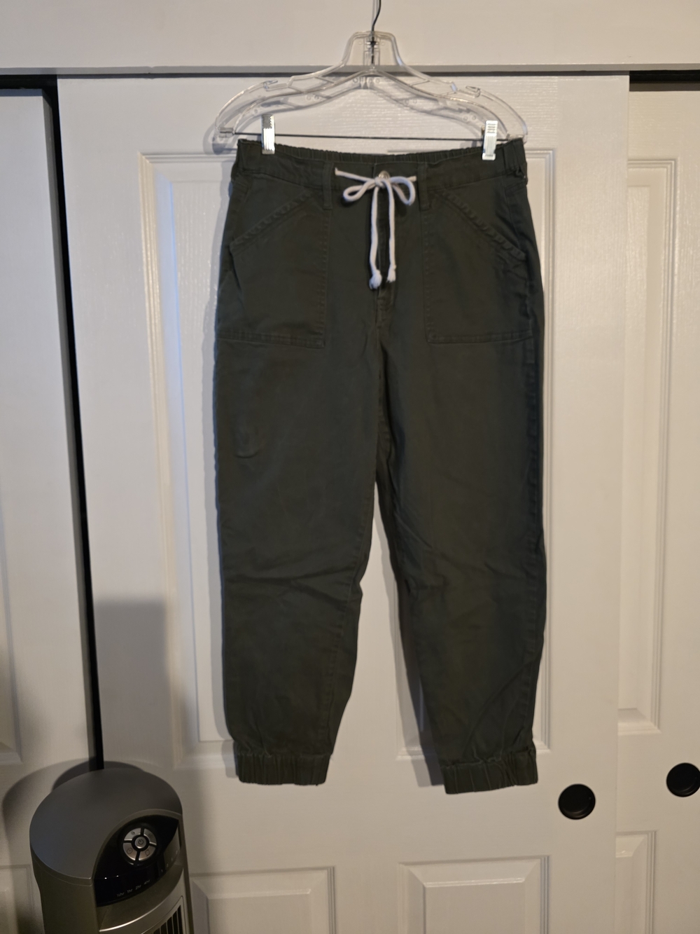 No Boundaries Olive Drawstring Jogger Pants